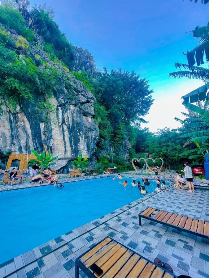 Отель Trang An Lim Garden Xuan Son Экстерьер фото
