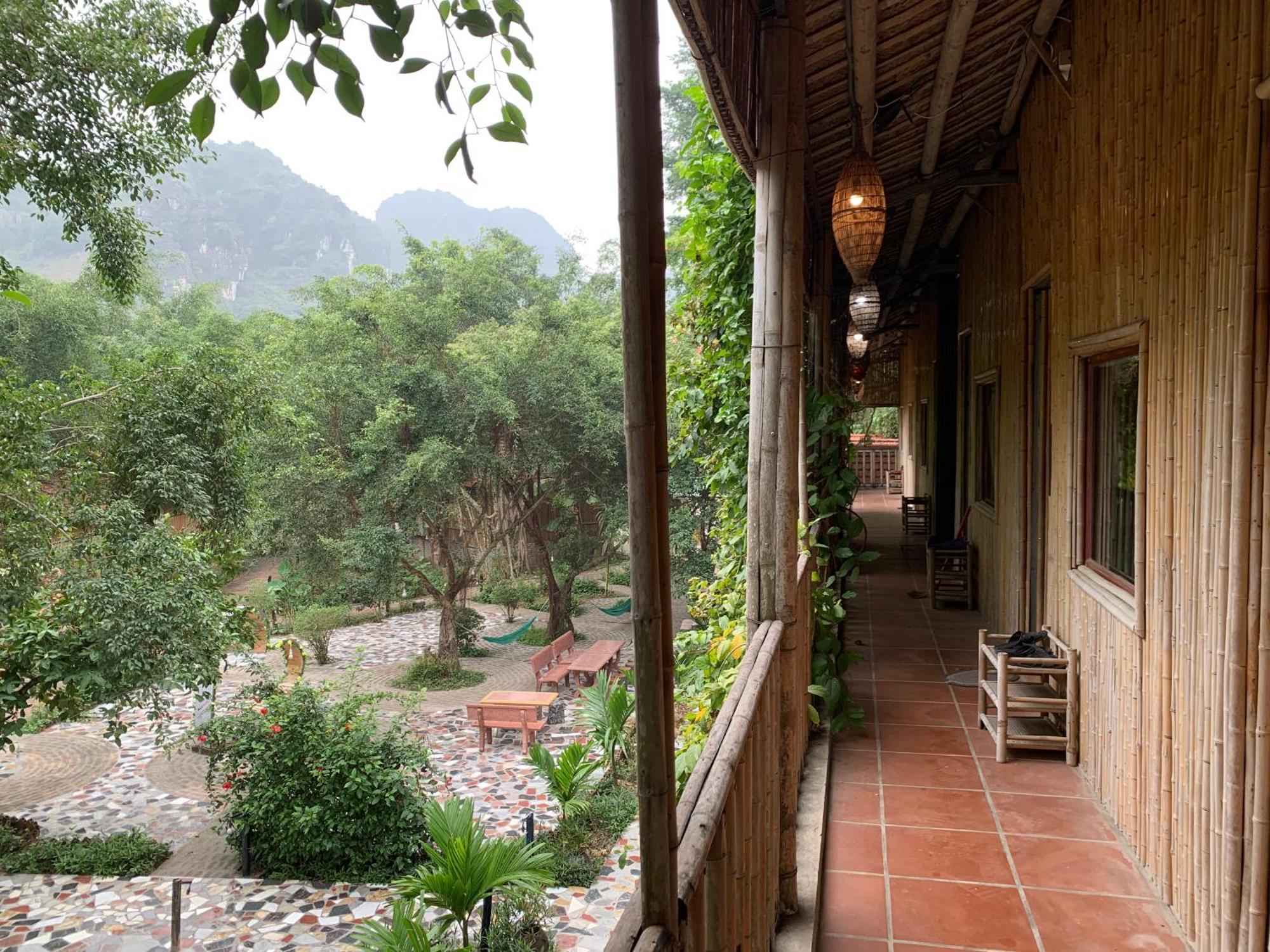 Отель Trang An Lim Garden Xuan Son Экстерьер фото