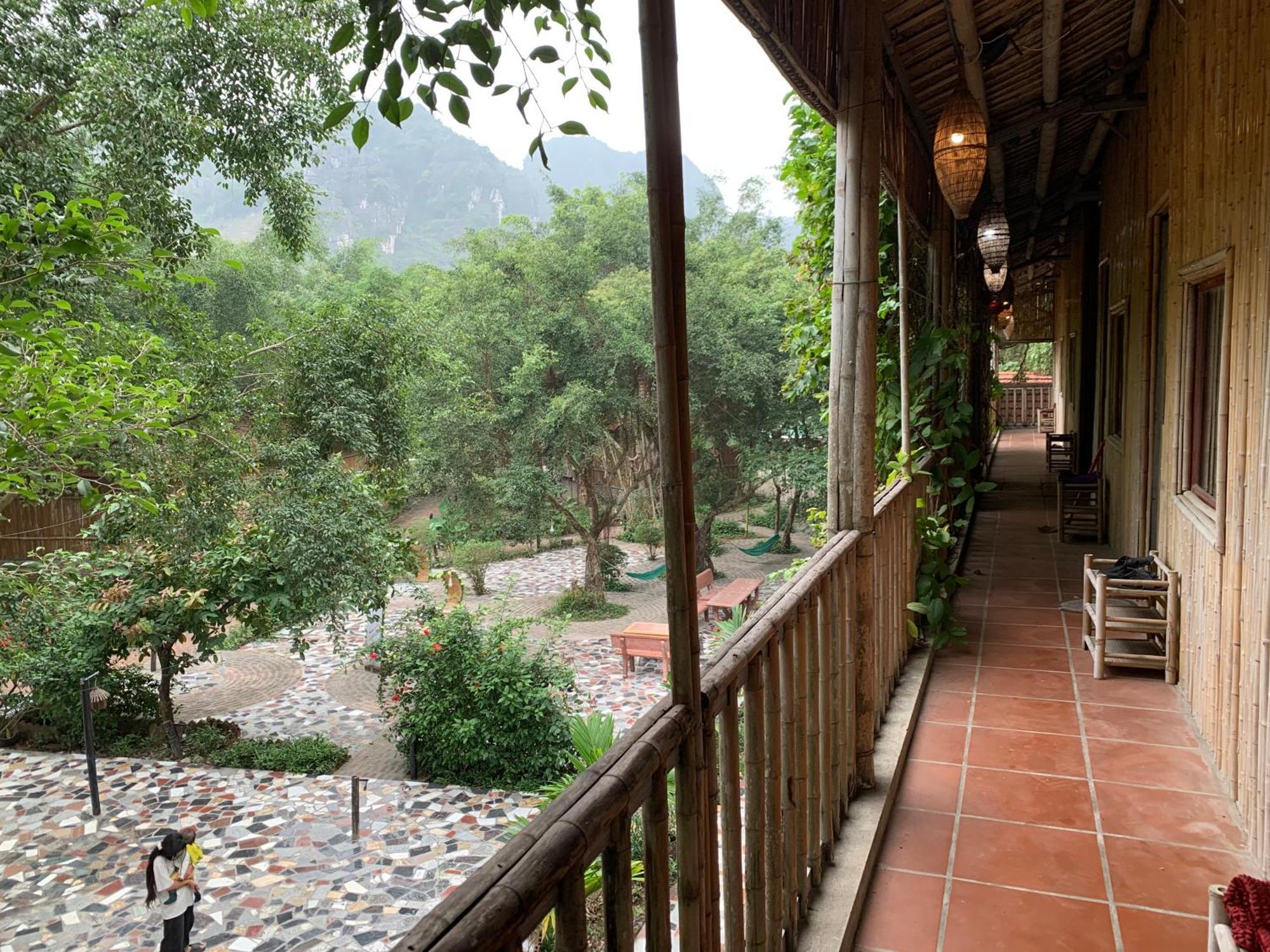 Отель Trang An Lim Garden Xuan Son Экстерьер фото