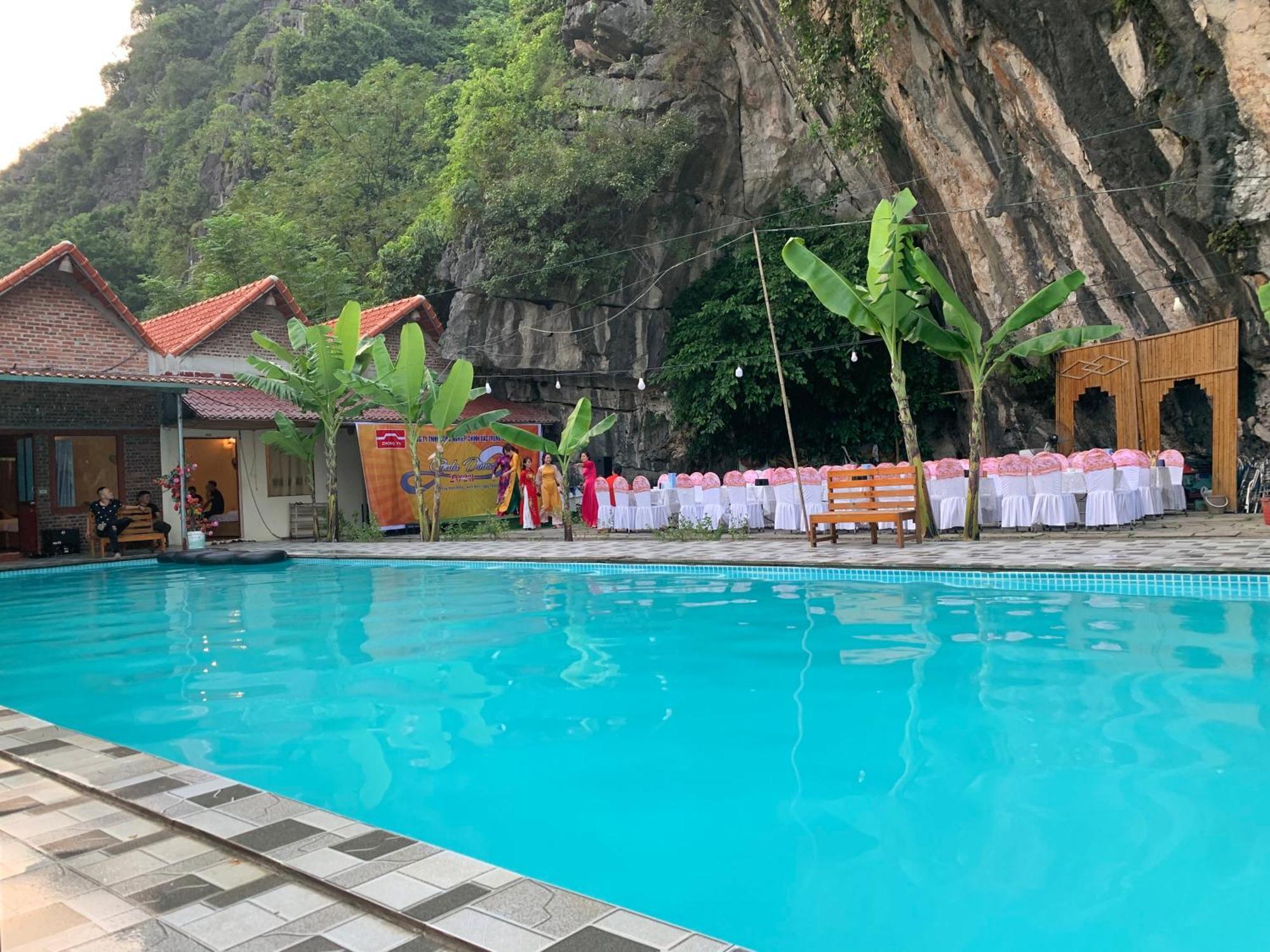 Отель Trang An Lim Garden Xuan Son Экстерьер фото